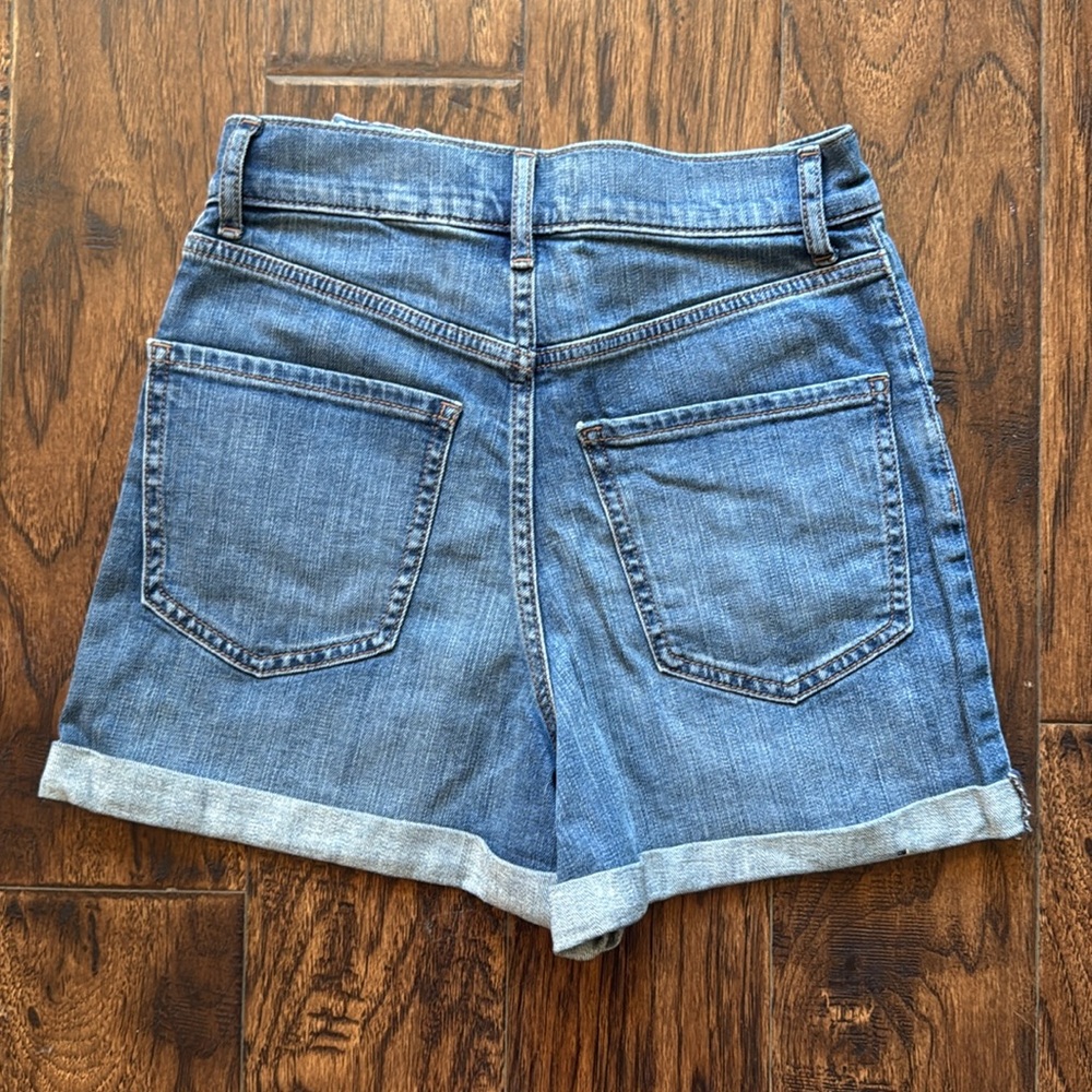 NWT!  Express Blue Mom Jean Shorts High-Waisted Cuffed, size 00 - Picture 6 of 6